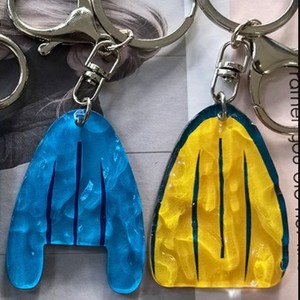 Porte-clés créatif en acrylique ondulé <span class=keywords><strong>pour</strong></span> piscine, cadeau <span class=keywords><strong>pour</strong></span> <span class=keywords><strong>nageur</strong></span>, porte-clés de voiture, décoration, cadeau promotionnel - Product Image 4