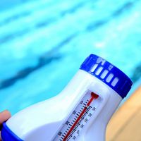 Offre Spéciale accessoires de piscine, distributeur de flotteur de chlore avec thermomètre d'eau, flotteur de tablette chimique pour Spa jacuzzi
