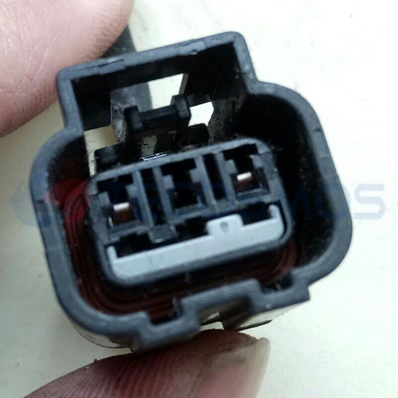For Byd Car Connector water temperature sensor plug For Kia water temperature sensor 3pin CT3-0067M