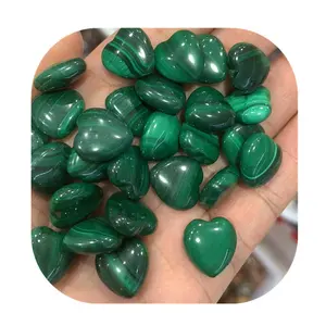 厂家直销14毫米水晶天然宝石饰品爱心天然绿色孔雀石爱心礼品