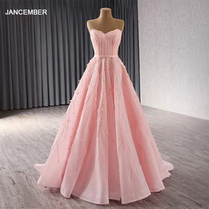Robes de bal rose bonbon à paillettes et volants, style princesse, sans bretelles, longueur ras du sol, robes de soirée formelles Rsm241109 - Product Image 1