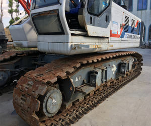 รถเครนตีนตะขาบ Zoomlion QUY50 มือสอง ความจุ 55 ตัน ยี่ห้อจีน สภาพดี มีสินค้าในสต็อก เกียร์ปั๊ม Changjiang กระบอกไฮดรอลิก - Product Image 2