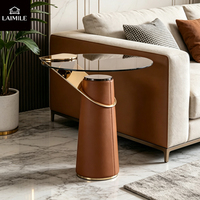Luxuriöser Moderner Runder Glas-Beistelltisch mit Goldenem Metallrahmen Designer-Endtisch für Wohnzimmer Villa Hotel Inneneinrichtung