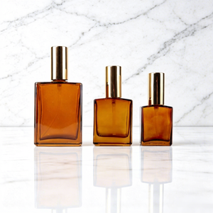 Flacons pulvérisateurs carrés en verre ambré anti-UV 30/50/100 ml, flacons <span class=keywords><strong>de</strong></span> <span class=keywords><strong>parfum</strong></span> vides épaissis, emballage cosmétique <span class=keywords><strong>de</strong></span> luxe pour soins <span class=keywords><strong>de</strong></span> la peau - Product Image 3