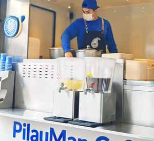 Camioneta de Comida Pequeña Changan, Suministro Directo de Fábrica, con Equipamiento de Cocina Completo para Venta de Café al Aire Libre - Product Image 4