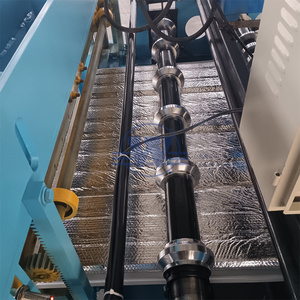 Film d'isolation thermique 840 pour tôles métalliques, machine de formage de rouleaux de film pour toiture métallique 840 à prix avantageux - Product Image 5