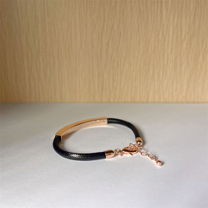 KPOP-Bracelet en alliage de cuir pour enfants errants <span class=keywords><strong>MANIAC</strong></span> World Tour, accessoire de poignet unisexe Han Hyunjin Felix, cadeaux d'anniversaire - Product Image 3