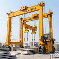 Nouvelle grue mobile à pont 20-25 tonnes, contrôlée par PLC, avec boîte de vitesses motorisée, hauteur de levage 10m, portée 20m, fabriquée au Shandong, garantie 1 an Yiteng