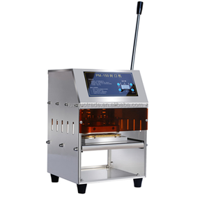 Machine de thermoscellage commerciale de petite taille pour l'emballage de feuilles de <span class=keywords><strong>film</strong></span> d'aluminium et de boîtes de fruits de mer et d'écrevisses à emporter - Product Image 1