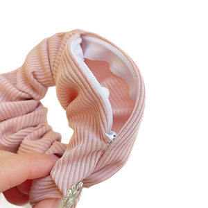 Élastique à cheveux zippé avec poche cachée pour usage quotidien, couleur unie, en flanelle, haute élasticité, design antivol - Product Image 5