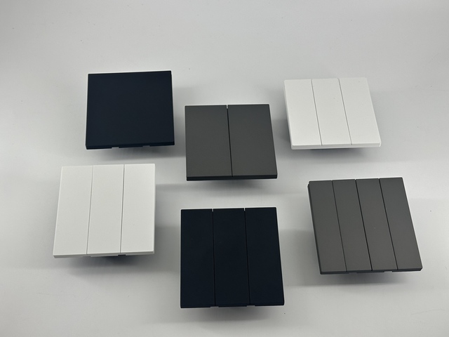 Manufacturer Price Durable Hot Selling 86 UK Standard Switch and Socket for Home and Hotel Use