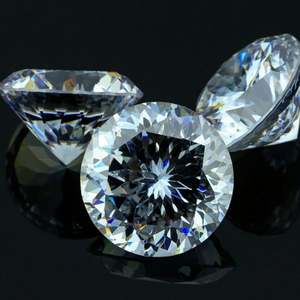 Chine Vente de gros Grande taille pour Corindon blanc décoré spécial - Product Image 4