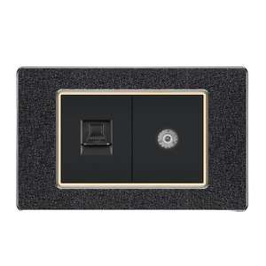 สวิตช์ผนังแบบสัมผัสสีดำด้าน ดีไซน์ทันสมัย พร้อมช่องเสียบทีวีและคอมพิวเตอร์ สำหรับบ้าน สำนักงาน และโรงแรม - Product Image 1