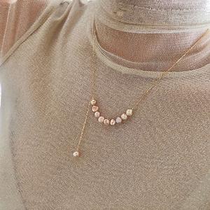 Collar de Plata 925 con Perla Natural Violeta y Reflejo del Atardecer para Mujer, Diseño Único y Delicado con Cadena para Clavícula - Product Image 1