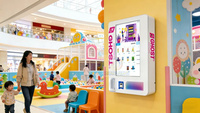 Distributeur automatique de vente au détail de 32 pouces avec écran tactile automatique, mini distributeur automatique en acier pour articles de vente au détail avec systèmes de paiement par carte de crédit et pièces de monnaie
