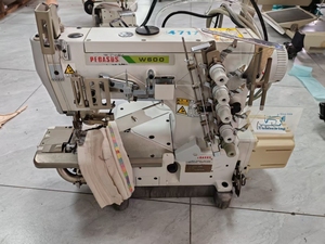 จักรเย็บผ้าอินเตอร์ล็อค Pegasus W664-35B มือสอง เครื่องจักรสำหรับเสื้อผ้า จักรเย็บผ้าแบบเตียงทรงกระบอกมือสอง เครื่องจักรเย็บผ้าอุตสาหกรรมมือสอง - Product Image 1