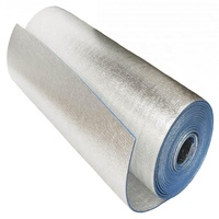 Rouleau d'isolation en mousse XPE colorée avec feuille d'aluminium, matériau isolant pour boîte, doublure isolante EPE avec adhésif arrière, Chine