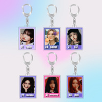 Porte-clés K-pop du groupe féminin IVE, Jang Wonyoung, Kim Gaeun, Kim Jiwon, breloque de sac en acrylique, pendentif photo carré, cadeau pour collection de fans K-pop