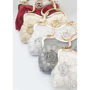2025 <span class=keywords><strong>Prom</strong></span> Perlen-Stickerei Blumen-Handtaschen Luxuriöse Abendtaschen für Damen Hochzeit Chinesischer Stil Glitzernde Clutch-Tasche - Product Image 1