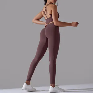 Shorts de sport sans couture Legging de levage des fesses soutien-gorge dos croisé vêtements de sport tenue de sport entraînement 3 pièces Yoga ensembles Fitness pour les femmes