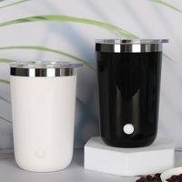Mug à café auto-mélangeur électrique 350 ml noir brillant avec logo personnalisé Emerit 2026, intérieur en acier inoxydable, agitateur de boisson