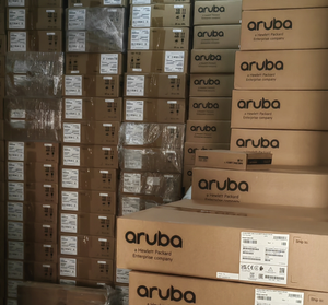 สวิตช์ JL658A Aruba 6300M 24 พอร์ต SFP+ และ 4 พอร์ต SFP56 รุ่น JL658A - Product Image 3