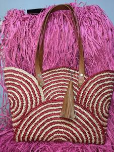 Sacs fourre-tout faits à la main à Madagascar, style urbain et simplicité, pour les besoins quotidiens et les courses décontractées - Product Image 3