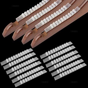 Confezione da 100 Strisce Adesive Antiscivolo in Silicone Trasparente Ecologico per Appendiabiti, Organizzazione Domestica - Product Image 2