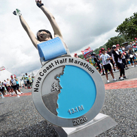 Fabrication sur mesure de médailles sportives en alliage de zinc plaqué argent pour la course à pied, le triathlon, le taekwondo, le judo, les trophées de récompense en forme de puzzle
