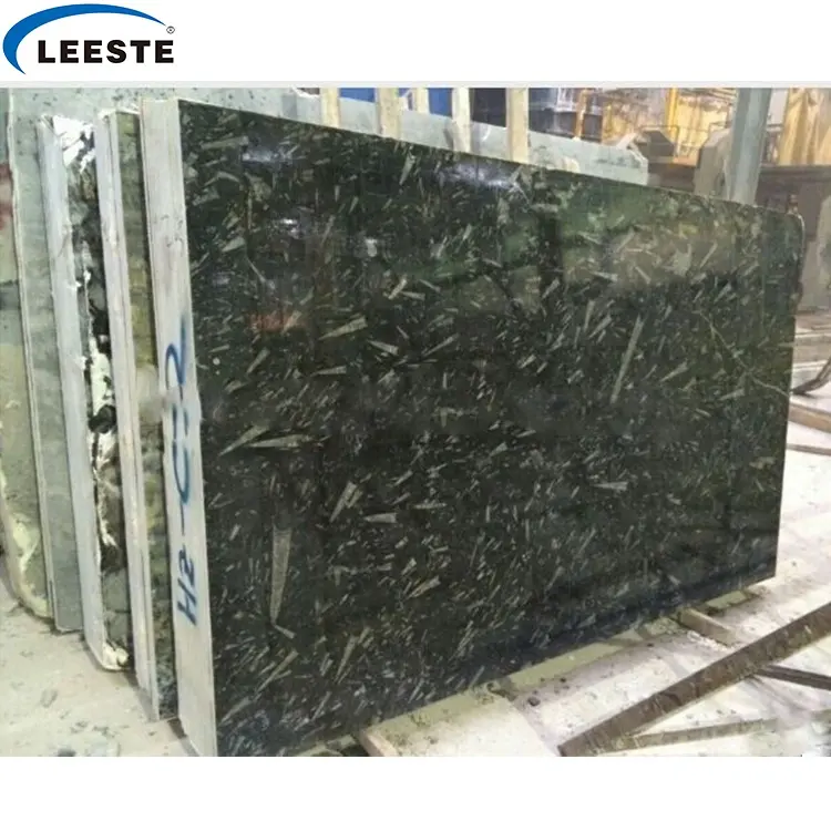 Beliebte Jurassic Green Polished Granite Designs für Halle