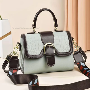High Quality Pu Leather Women Handbags Trendy Fashion Latest Luxury Designer Tote Bags Women's Shoulder Bags - Product Image 3