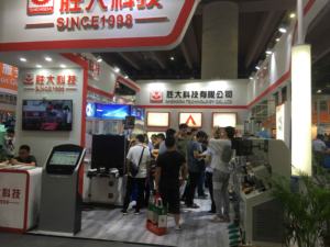 Máquina <span class=keywords><strong>de</strong></span> coser <span class=keywords><strong>de</strong></span> rodillo, fabricante <span class=keywords><strong>de</strong></span> zapatos Industrial para poste <span class=keywords><strong>de</strong></span> cama, <span class=keywords><strong>precio</strong></span> para cuero - Product Image 5