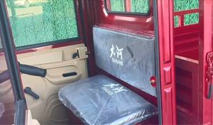 Vente en gros Meilleur <span class=keywords><strong>prix</strong></span> ZONSEN 150CC Fermé Cargo Tricycle Moto Moteur Essence Cabine fermée pour la livraison de marchandises Camion minier - Product Image 5