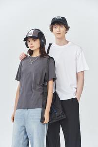迅速配送 180GSM コットン カジュアルTシャツ 無地デザインとデジタルプリント 学校制服プログラム向け - Product Image 2