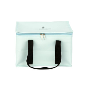 Sac isotherme pliable de 20 L, étanche, pour le transport de plats à emporter et de desserts - Product Image 1