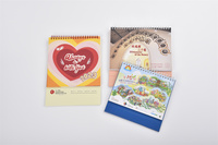 Produsen SWIFT PRINT Grosir Kalender Meja Jam Dinding Custom Cetak Warna Penuh dengan Wire-O, Laminasi PP Matt Hong Kong
