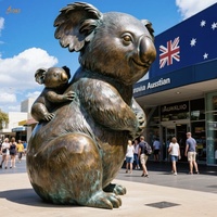 Décoration publique naturelle de rue extérieure personnalisée Grande statue d'animal en bronze moulé moderne Koalas géants et oursons Sculpture en bronze