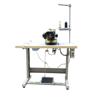 <span class=keywords><strong>Machine</strong></span> à coudre industrielle automatique post-lit pour peluche pantoufle fourrure supérieure <span class=keywords><strong>Patchwork</strong></span> opération informatisée haute vitesse - Product Image 5