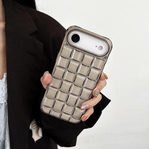 Coque de téléphone transparente premium à motif damier pour Apple 17 Pro Max, compatible iPhone 16 Pro, 15 Plus, coque 3D à motif damier pour iPhone 14 - Product Image 5