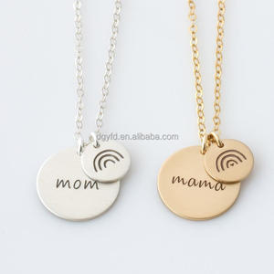 Collana a disco arcobaleno in acciaio inox oro 18K personalizzato mamma mamma Baby nome collane incise - Product Image 1
