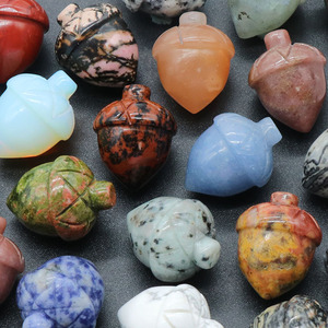 Sculpture à la main de pignons de lépidolite de noël, pierre naturelle, pomme de pin en cristal sculptée à la main pour la décoration - Product Image 2