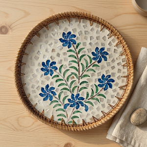 Bandeja de Ratán con Diseño Pintado de Flores Azules, Cesta Circular Decorativa para el Hogar - Product Image 2