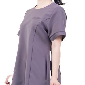Uniformes Scurbs Medical Scrubs Robe de haute qualité Articles en stock WRAP stockés dans un poly-sac du fabricant vietnamien - Product Image 1