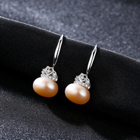 CZCITY Boucles d'oreilles pendantes vintage en argent sterling 925, forme couronne mignonne, perle d'eau douce de 9-9,5 mm, plaqué rhodium, bijoux pour femmes