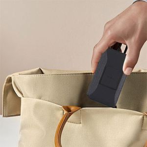 Promotion : Mini chargeur portable en cuir avec logo personnalisé, power bank pour téléphone - Product Image 4