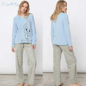 Ensembles de pyjamas en gros Vêtements de maison Vêtements de nuit pour femmes Pyjamas en polaire polyester corail Vêtements de nuit d'hiver