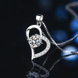 Fashion luxury women 925 silver moissanite necklaces moissanite diamond necklace heart necklace
