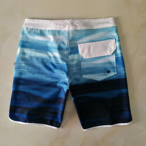 Venta al por mayor de pantalones cortos elásticos de 4 vías personalizados de los hombres de secado rápido Surfer Beach Shorts con cintura alta sin tirantes diseño de impresión XL tamaño - Product Image 2