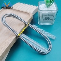 Brosse de nettoyage flexible extra longue pour le dragage des tuyaux de vidange du réfrigérateur