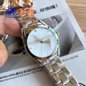 Reloj de cuarzo para mujer compacto, exquisito, moderno y de moda de calidad 5A con correa impermeable, calendario, esfera simple - Product Image 4